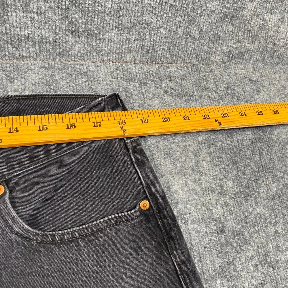 Levis 501 Mens Jeans 38x30 Faded Black Button Fly Original Straight Leg 501-0660
